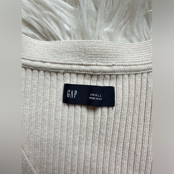GAP ribbed cardigan sweater - Picture 5 of 6